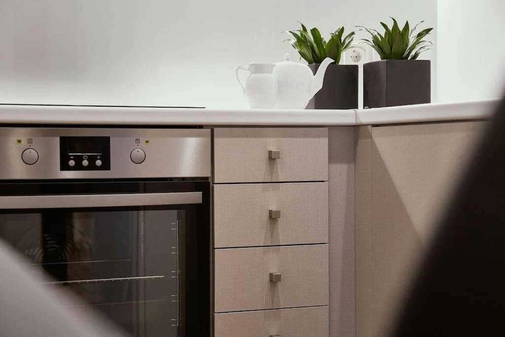 Viola Comfort Suite Αθήνα Εξωτερικό φωτογραφία